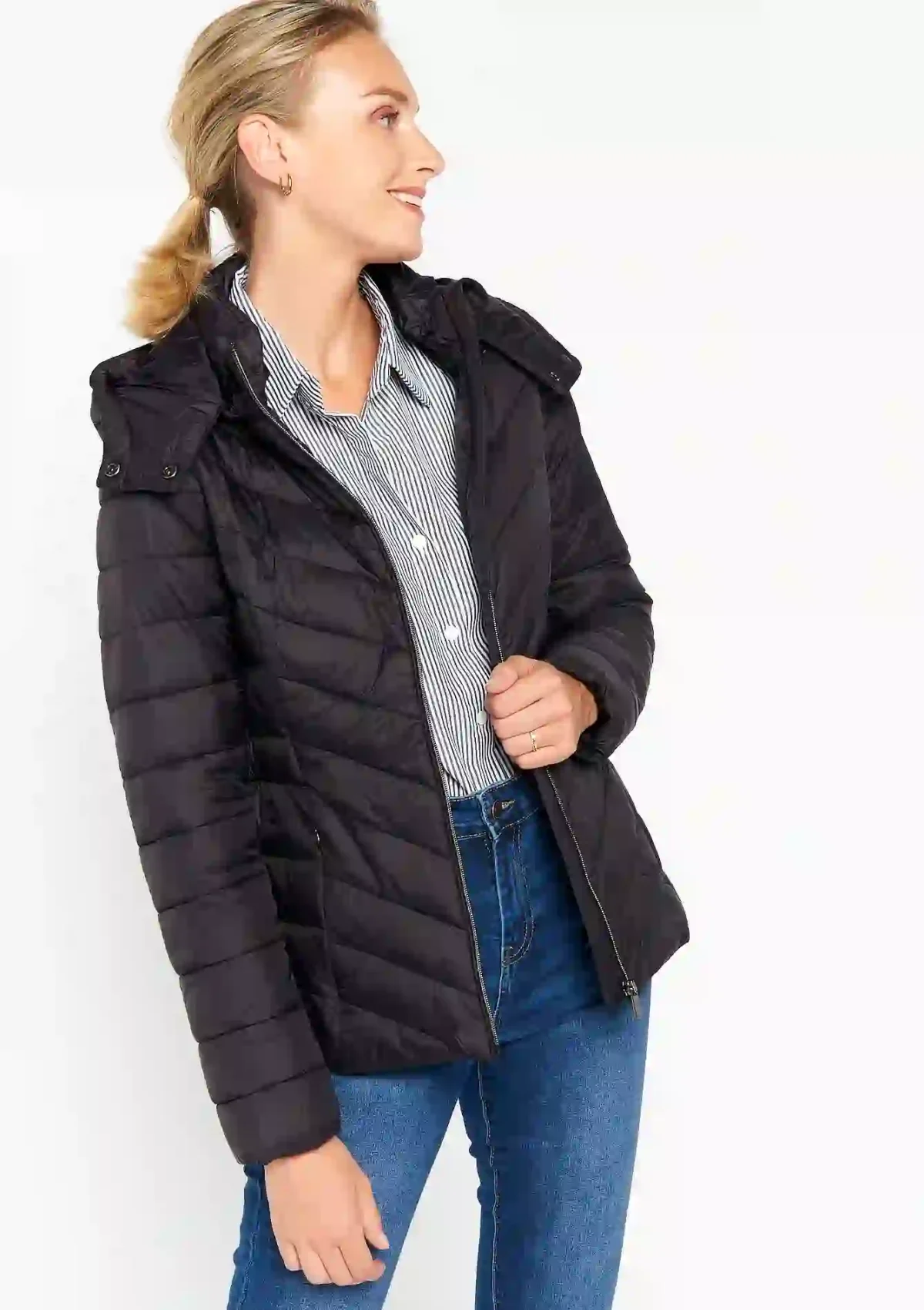 Light Quilted Black Jacket1